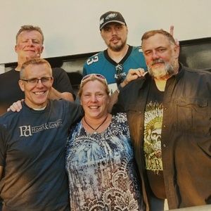 Meet your Posher, Gary